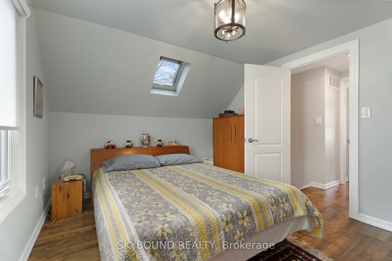 790, The Queensway, Stonegate-Queensway, Toronto