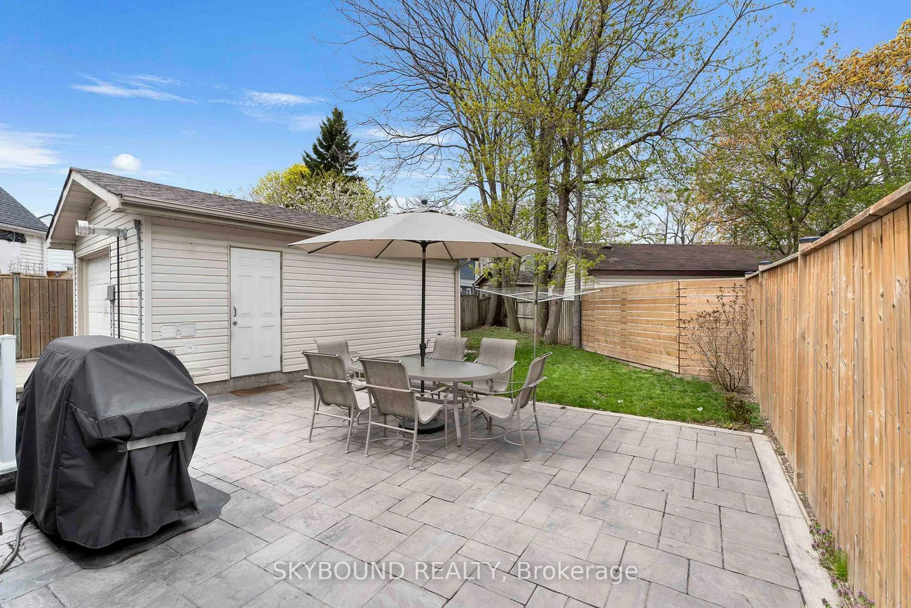 790, The Queensway, Stonegate-Queensway, Toronto