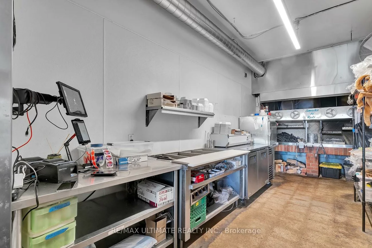 3320, Keele, Downsview-Roding-CFB, Toronto