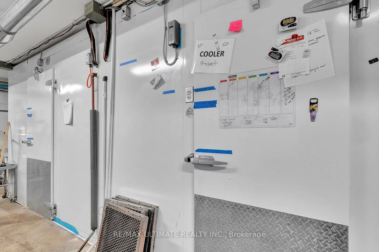 3320, Keele, Downsview-Roding-CFB, Toronto