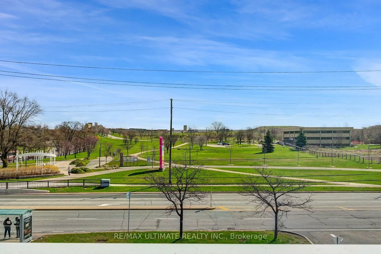 3320, Keele, Downsview-Roding-CFB, Toronto