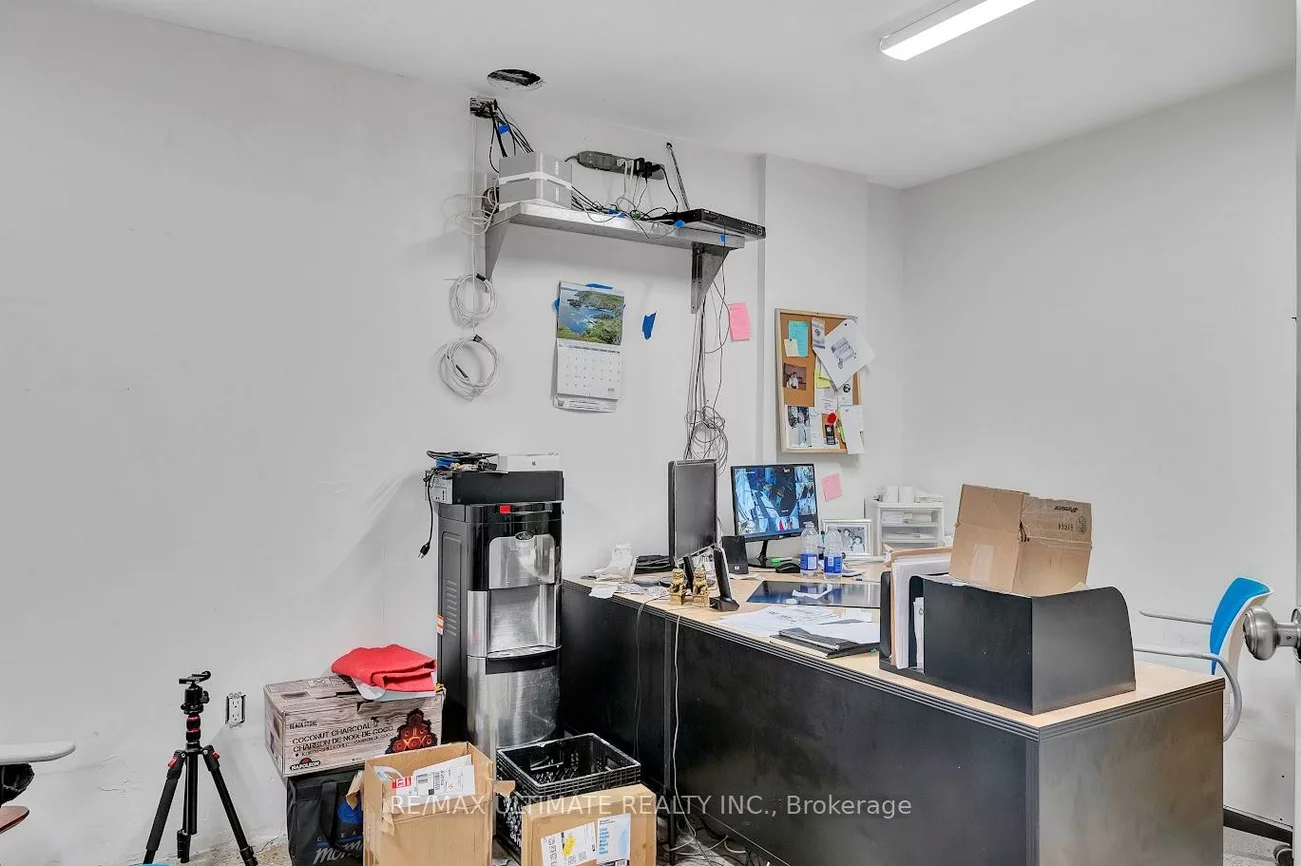 3320, Keele, Downsview-Roding-CFB, Toronto