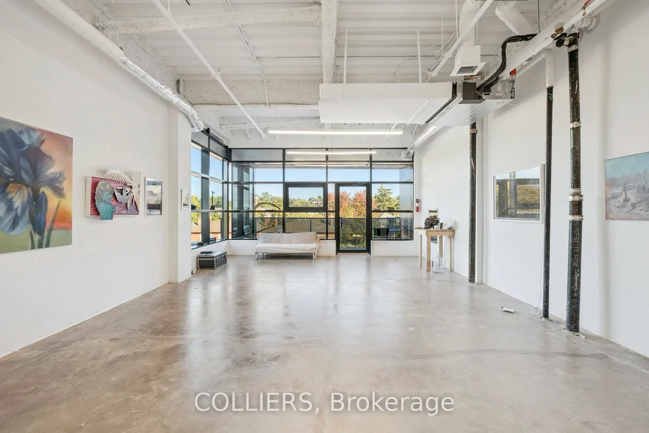 300, Geary, Dovercourt-Wallace Emerson-Junction, Toronto