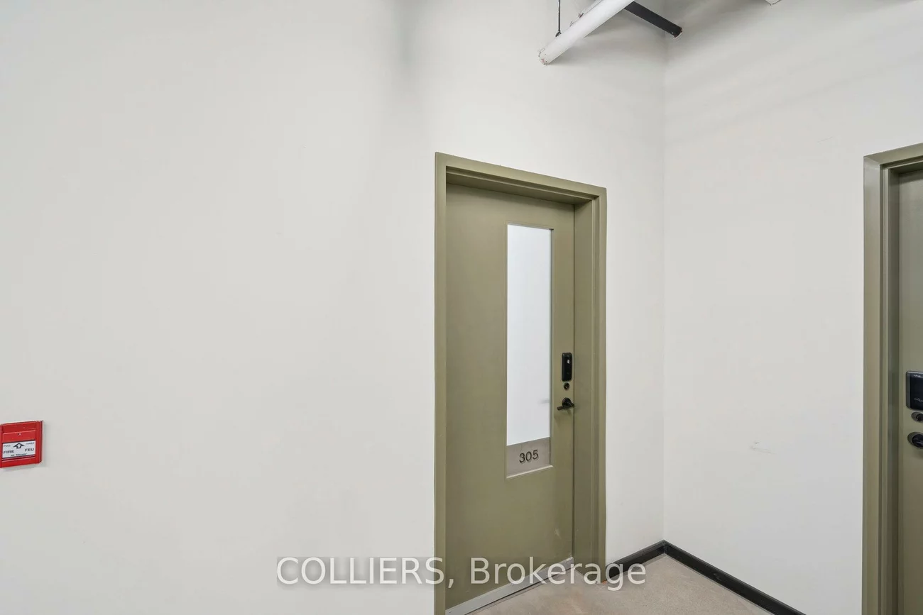 300, Geary, Dovercourt-Wallace Emerson-Junction, Toronto