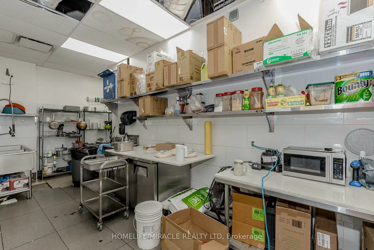 6230, Finch, Mount Olive-Silverstone-Jamestown, Toronto