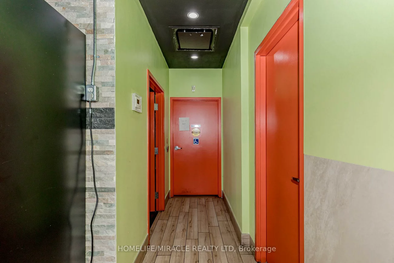 6230, Finch, Mount Olive-Silverstone-Jamestown, Toronto