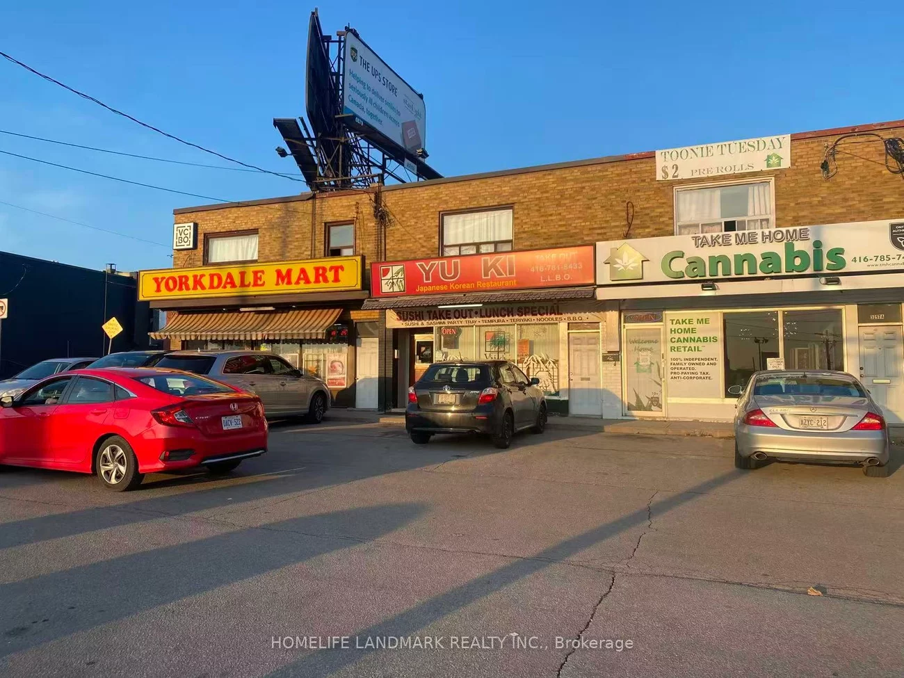 3261, Dufferin, Yorkdale-Glen Park, Toronto