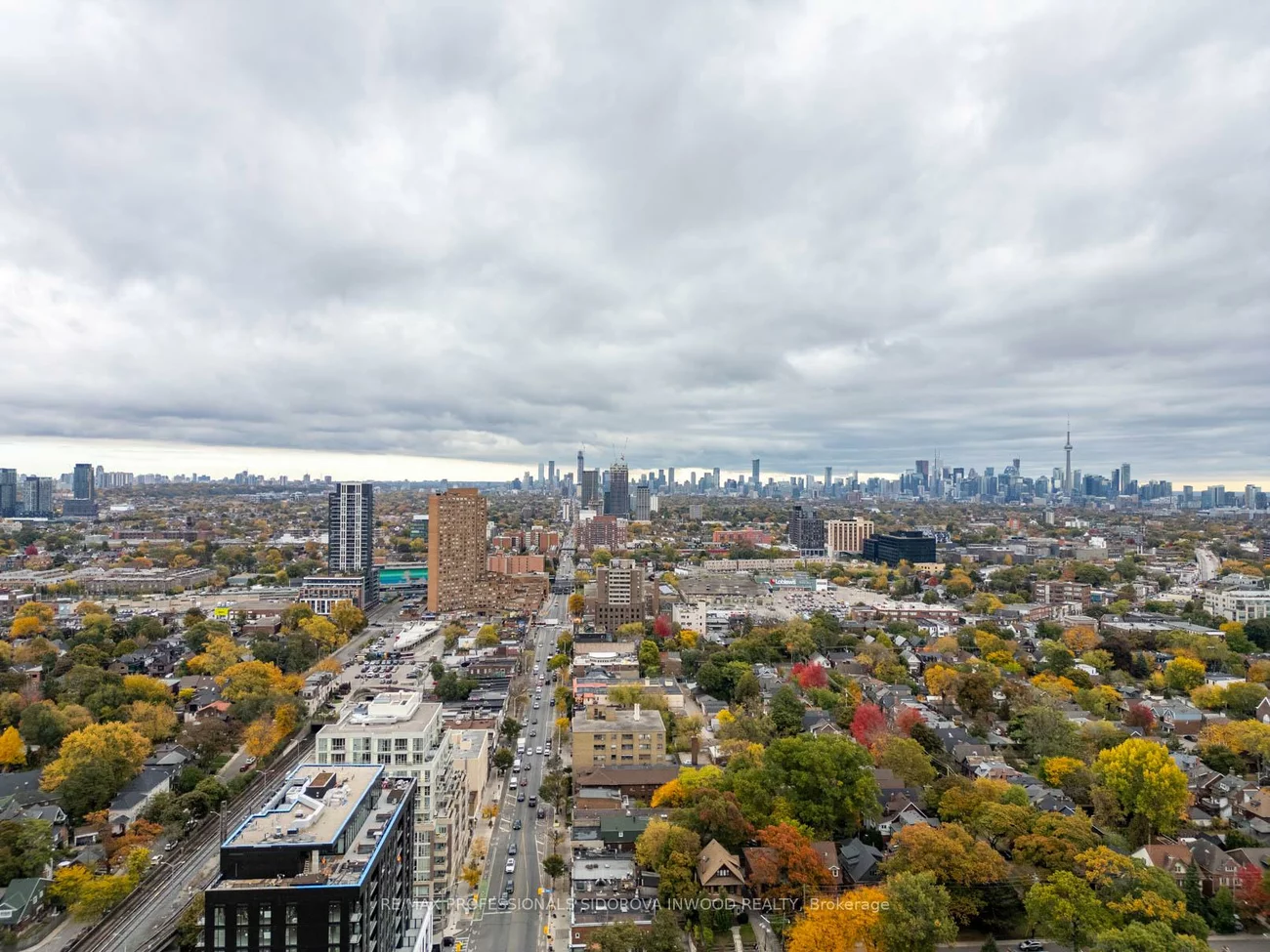 1665, Bloor, High Park-Swansea, Toronto