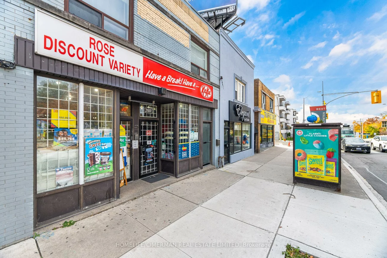 2681, Eglinton, Keelesdale-Eglinton West, Toronto