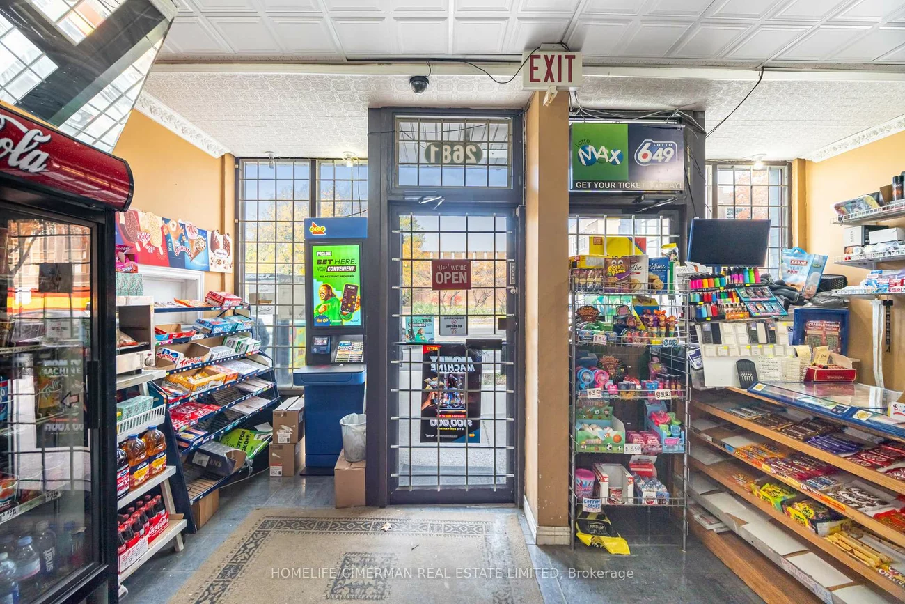 2681, Eglinton, Keelesdale-Eglinton West, Toronto