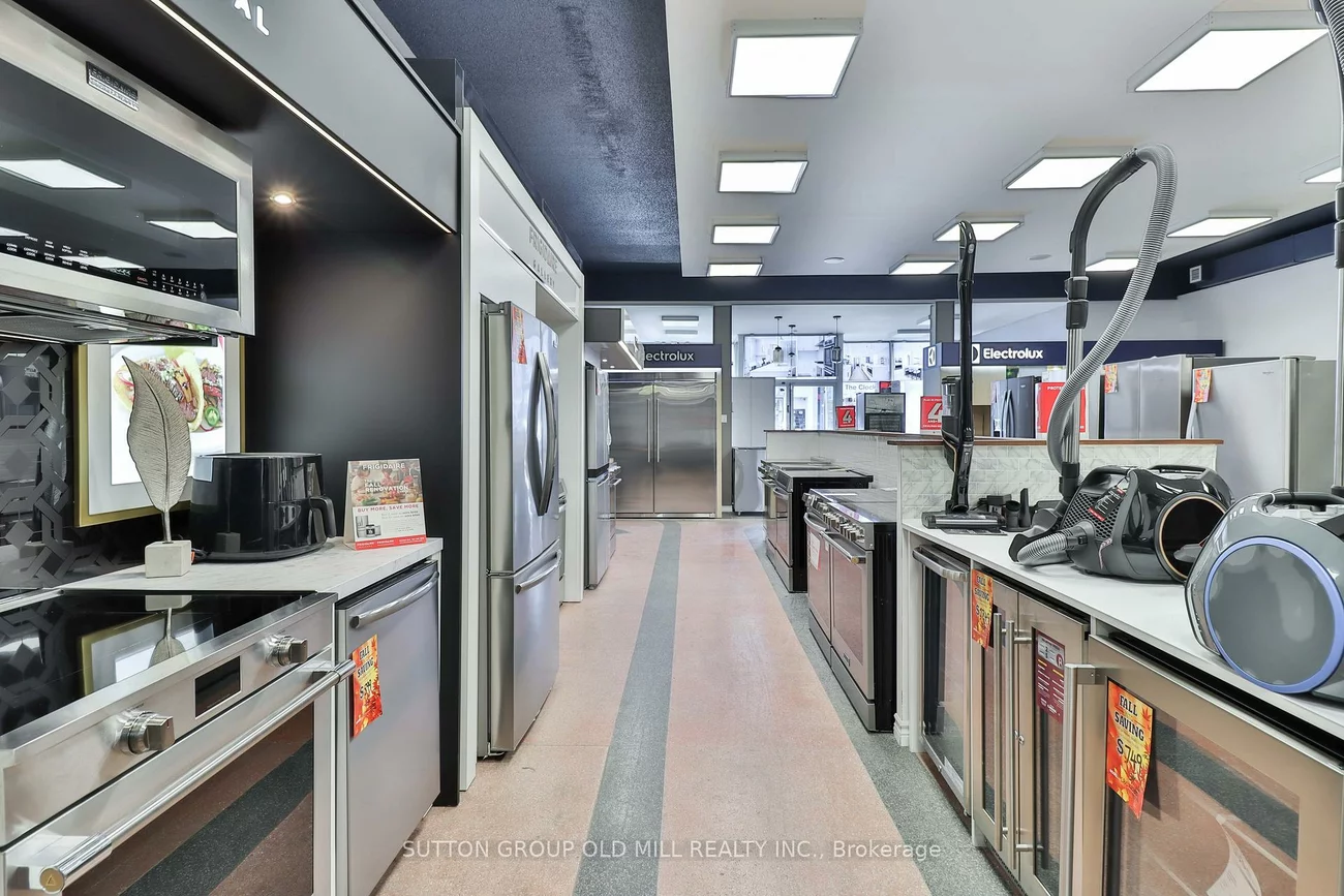 2882, Lake Shore, New Toronto, Toronto