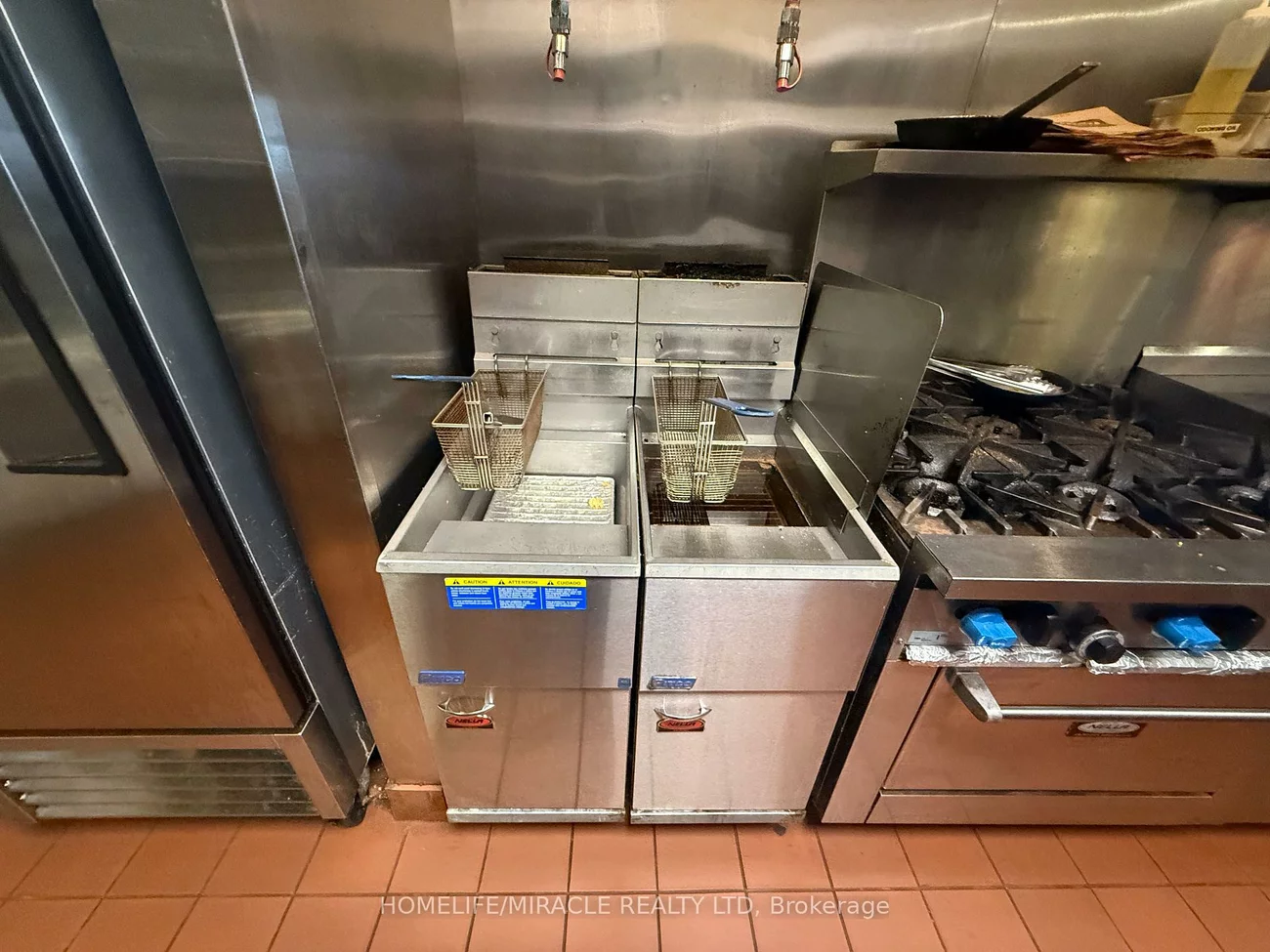 95, The Pond, York University Heights, Toronto