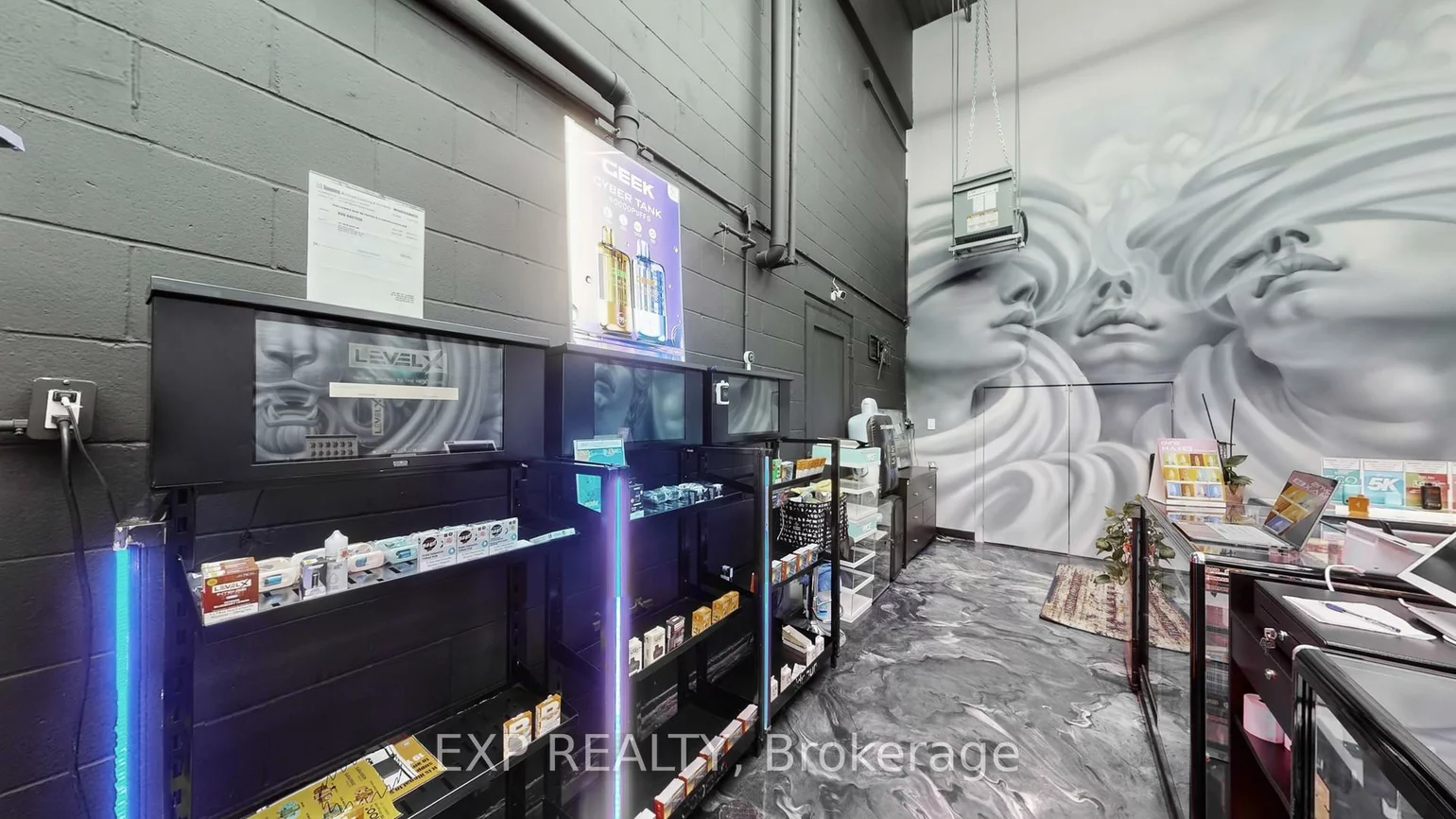 5455, Steeles, Humber Summit, Toronto