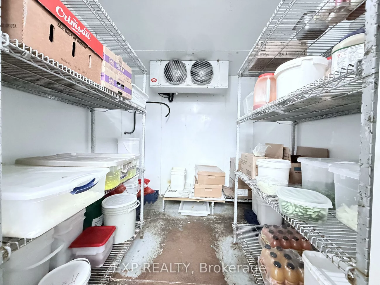 285, Rexdale, West Humber-Clairville, Toronto