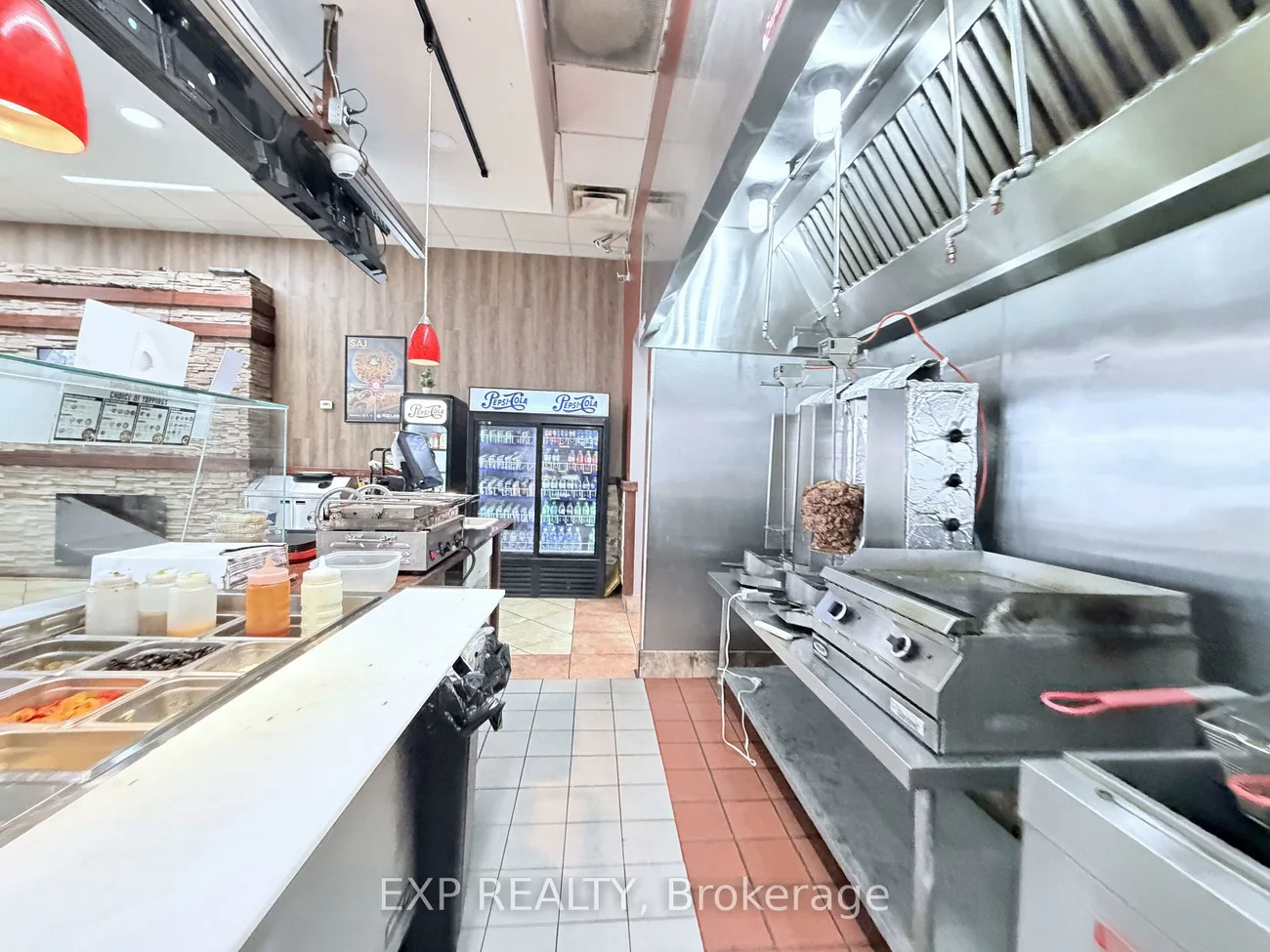 285, Rexdale, West Humber-Clairville, Toronto