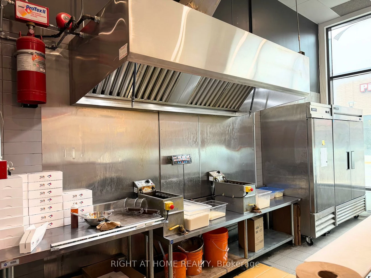 90, Weston, Junction Area, Toronto