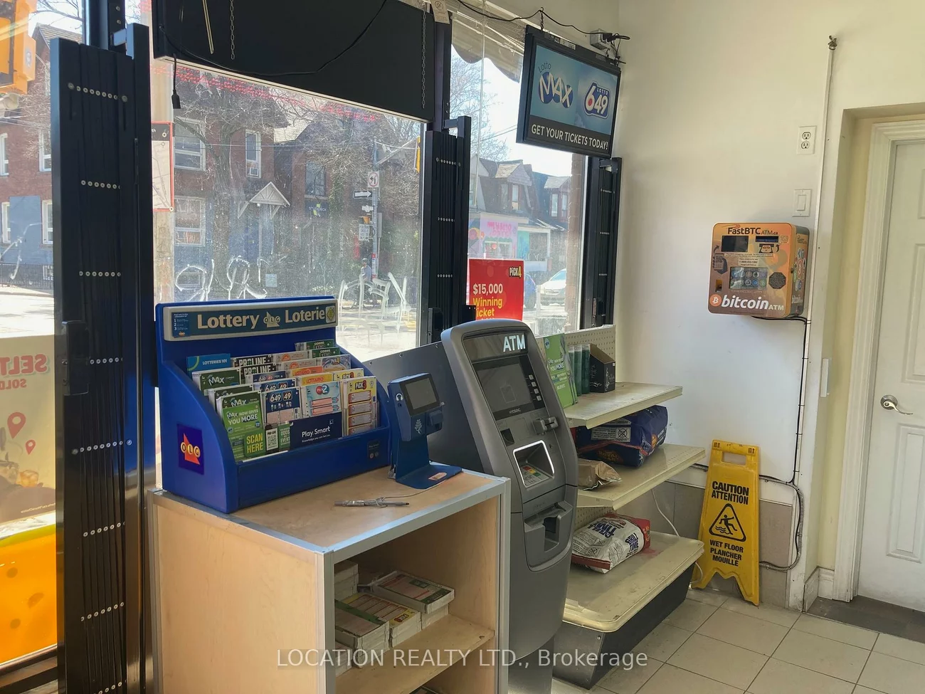 1422, Bloor, Dovercourt-Wallace Emerson-Junction, Toronto