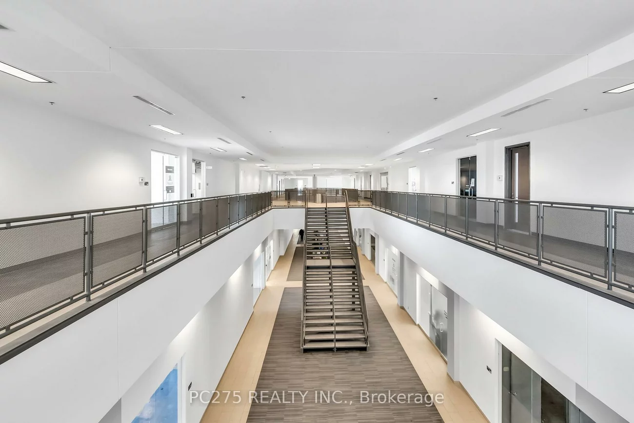 1275, Finch, York University Heights, Toronto