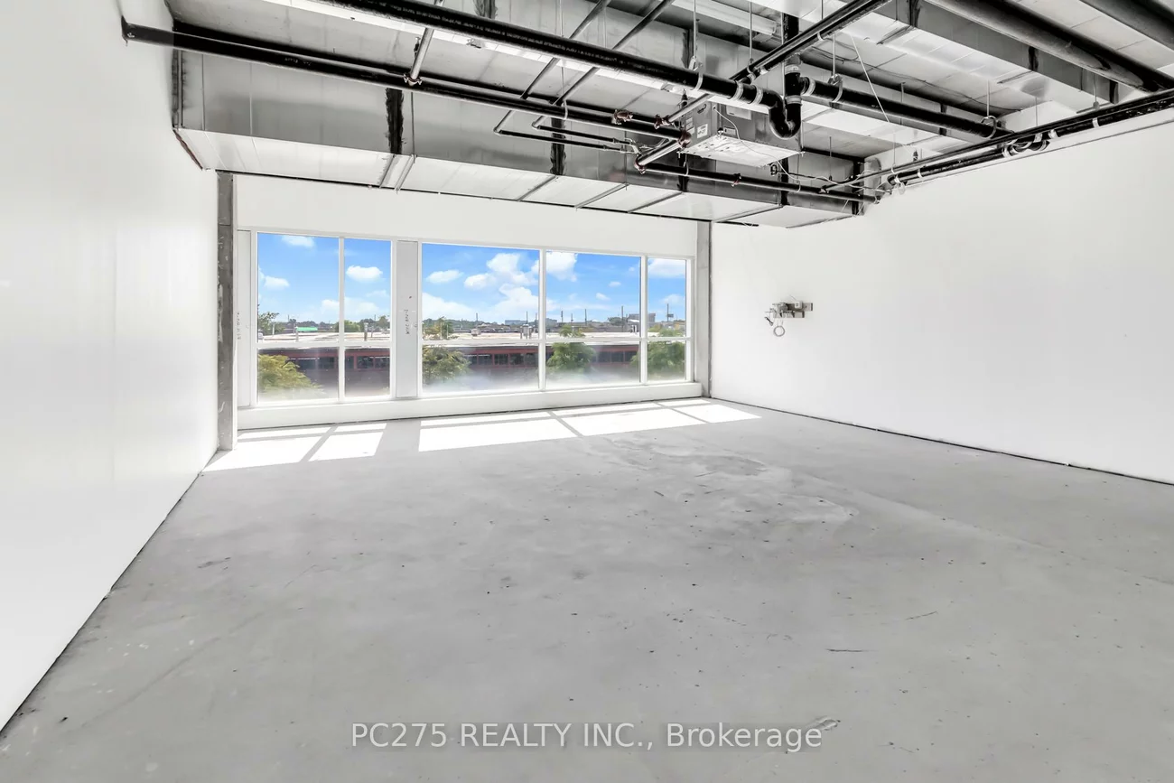 1275, Finch, York University Heights, Toronto