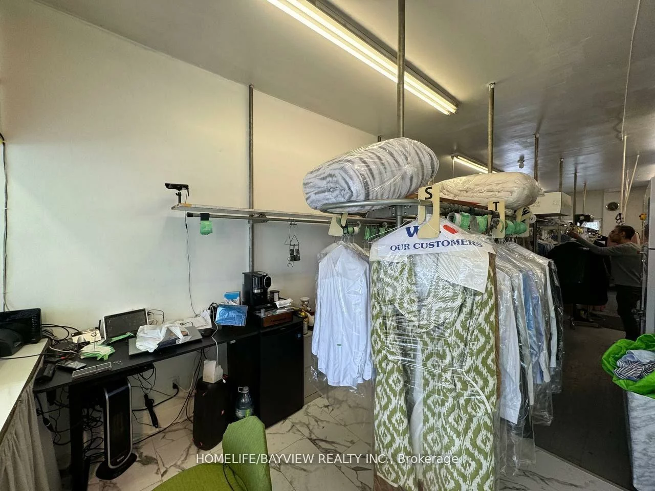 763, The Queensway, Stonegate-Queensway, Toronto