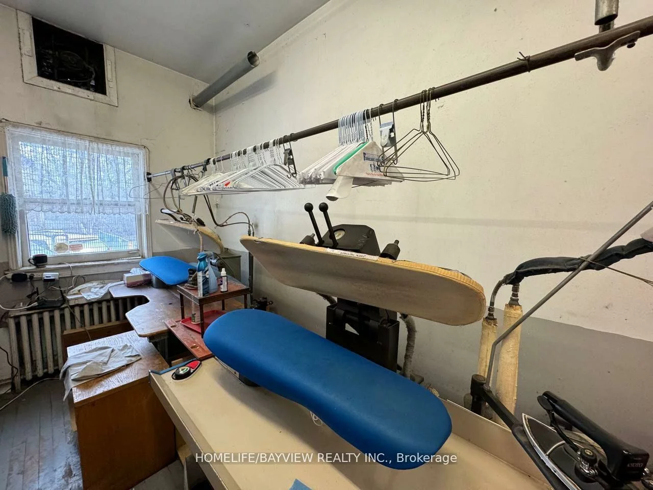 763, The Queensway, Stonegate-Queensway, Toronto