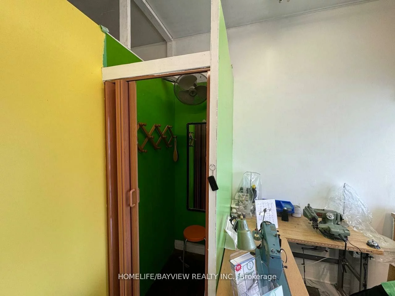 763, The Queensway, Stonegate-Queensway, Toronto