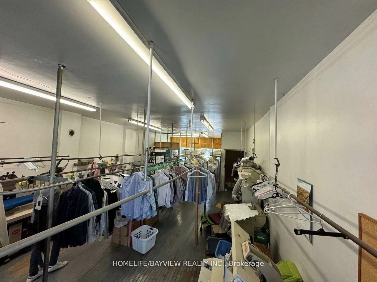 763, The Queensway, Stonegate-Queensway, Toronto