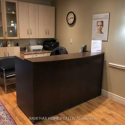 Commercial for sale, 1525, Albion, Mount Olive-Silverstone-Jamestown, Toronto