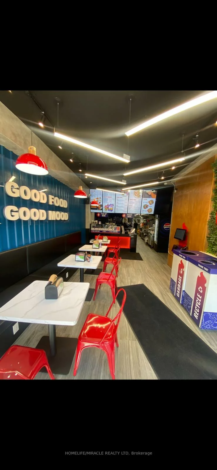 1660, Queen, Roncesvalles, Toronto