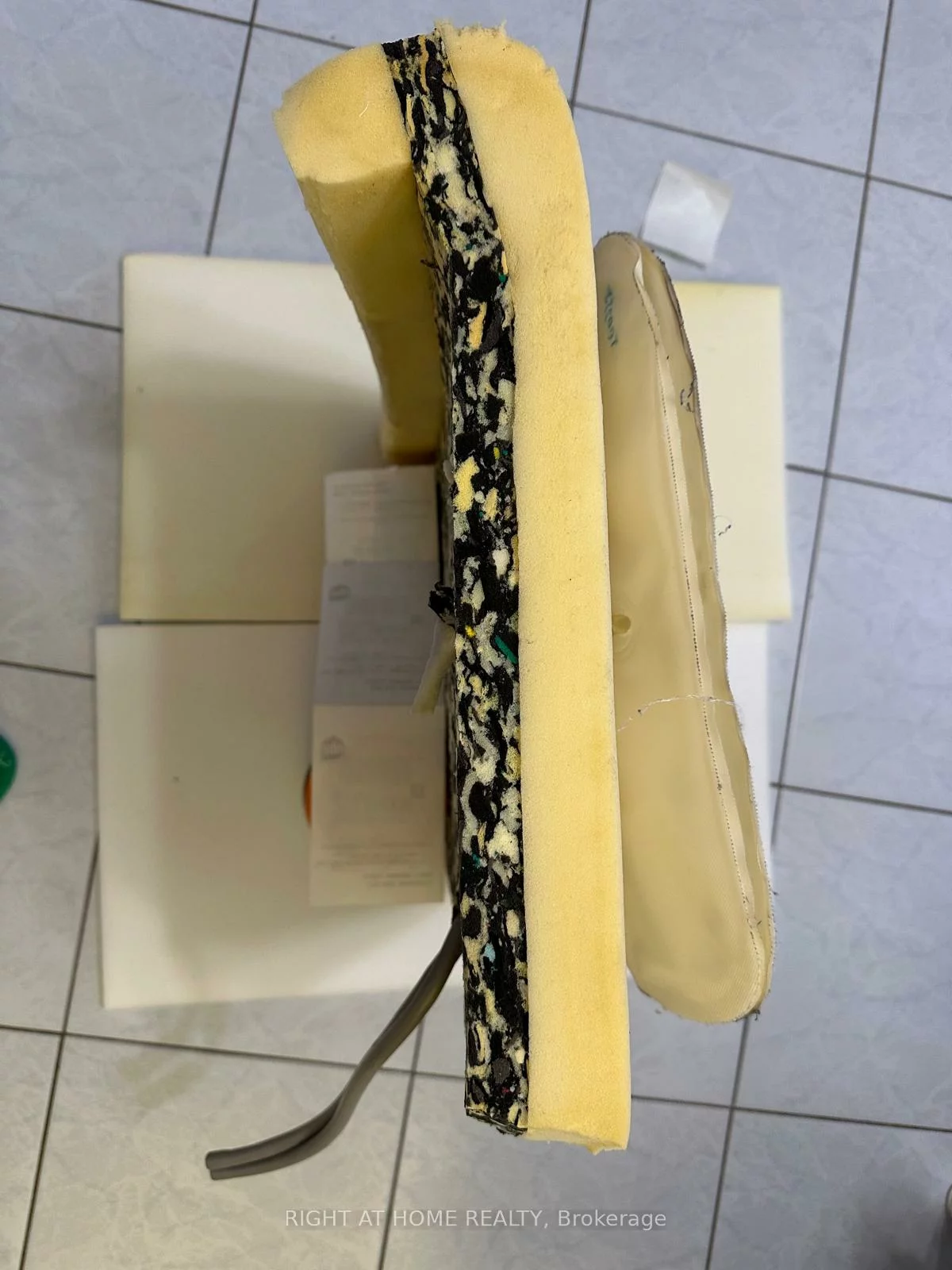 1778, Jane, Weston, Toronto