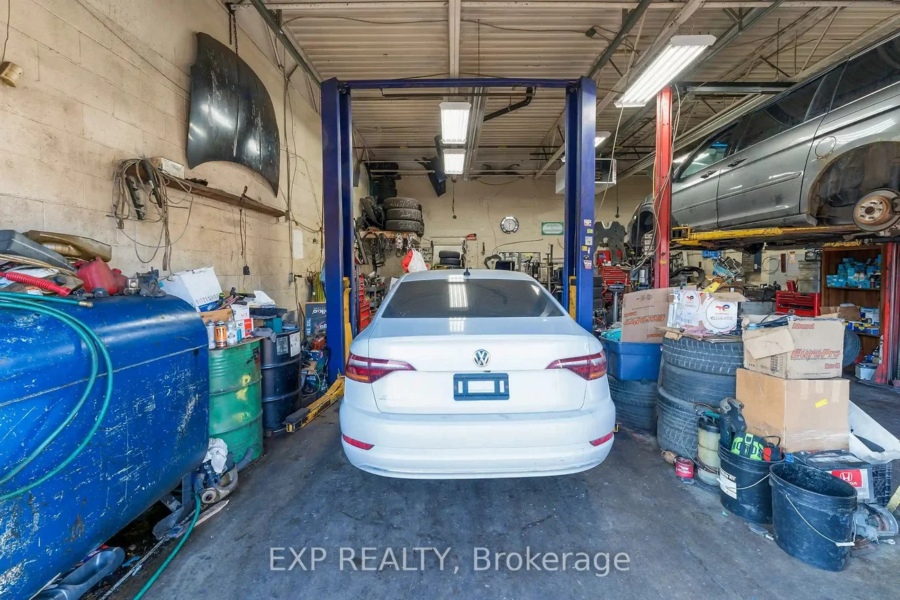 12, Lepage, York University Heights, Toronto