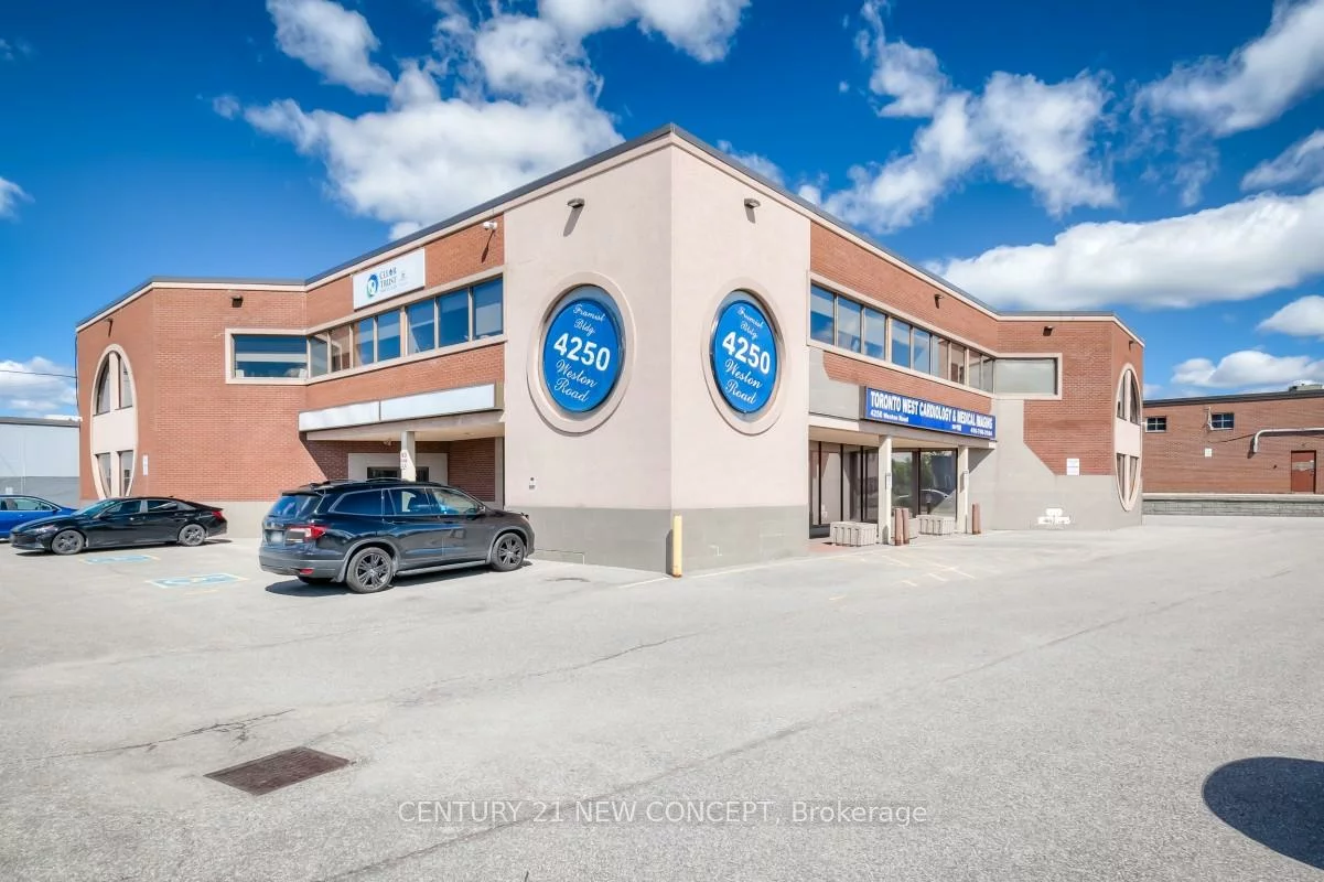 4250, Weston, Humber Summit, Toronto