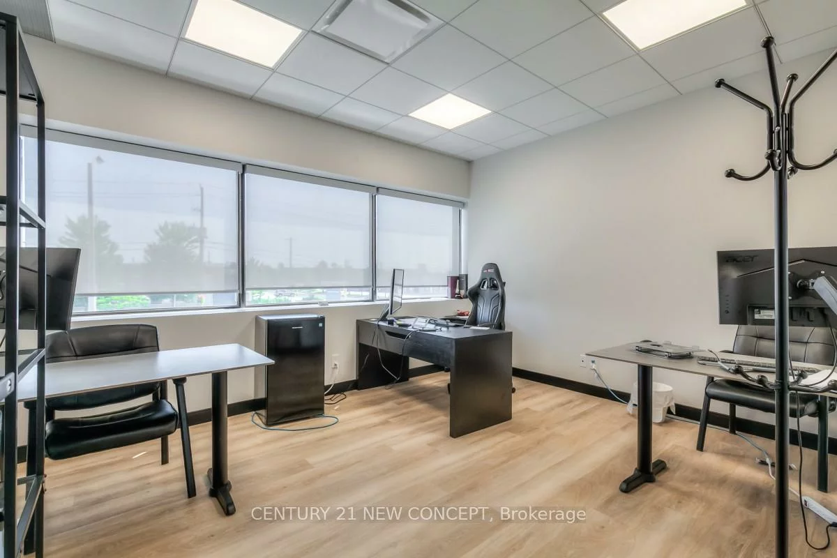 4250, Weston, Humber Summit, Toronto