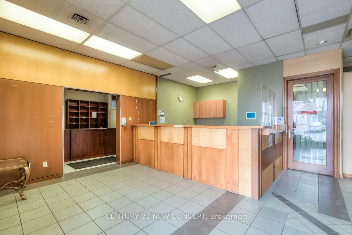 4250, Weston, Humber Summit, Toronto