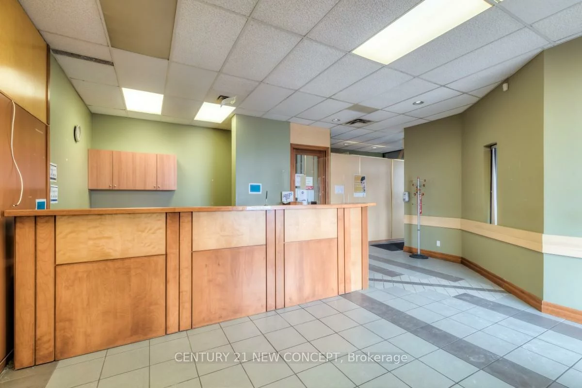 4250, Weston, Humber Summit, Toronto