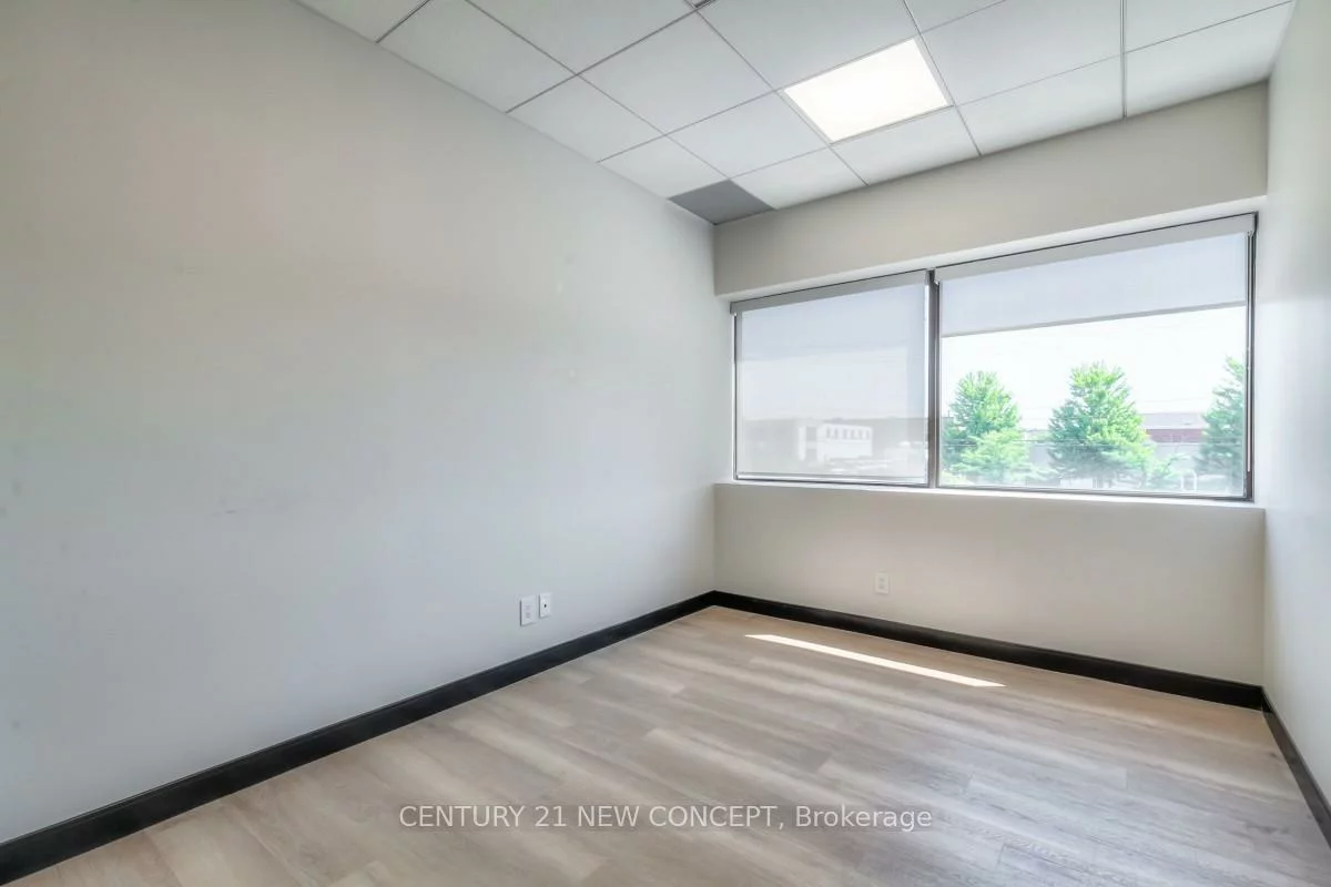 4250, Weston, Humber Summit, Toronto