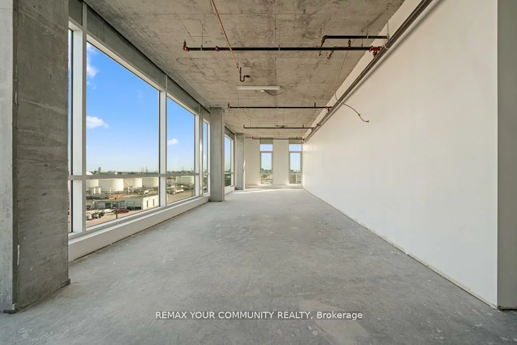 1275, Finch, York University Heights, Toronto