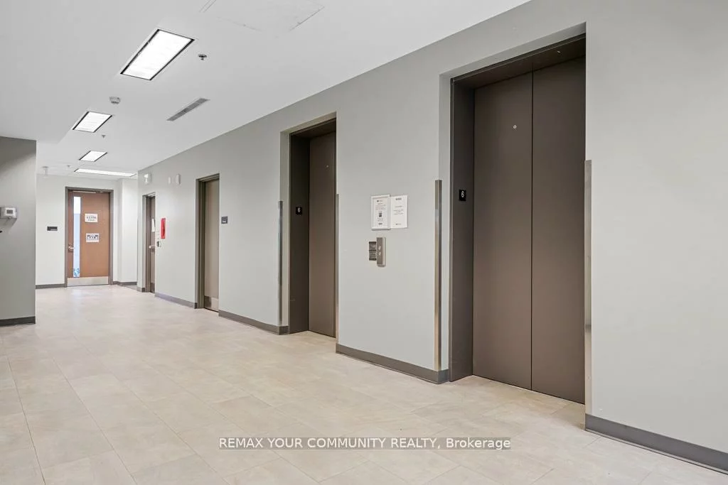 1275, Finch, York University Heights, Toronto