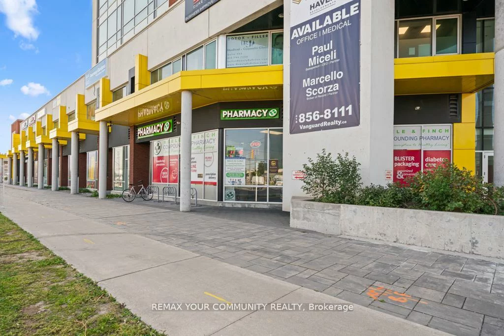 1275, Finch, York University Heights, Toronto