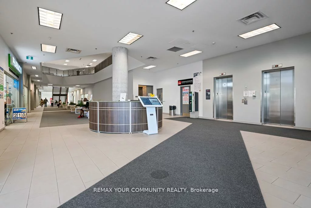 1275, Finch, York University Heights, Toronto