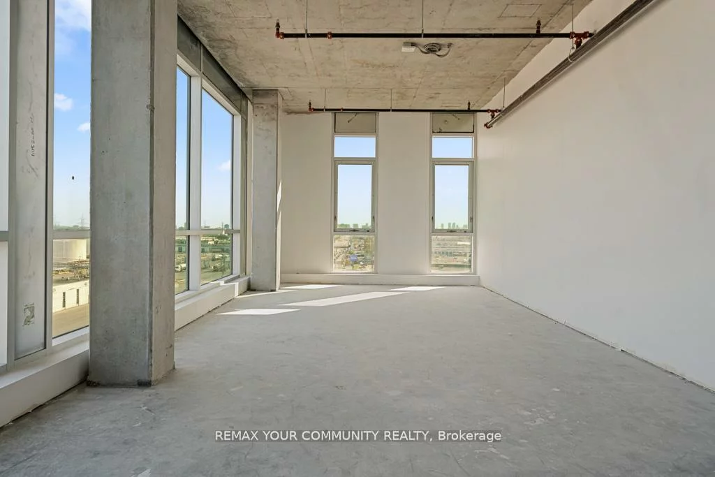 1275, Finch, York University Heights, Toronto