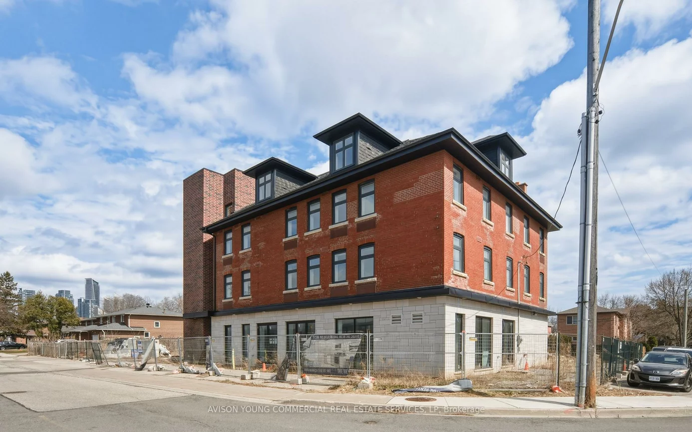 1, Blue Goose, Mimico, Toronto