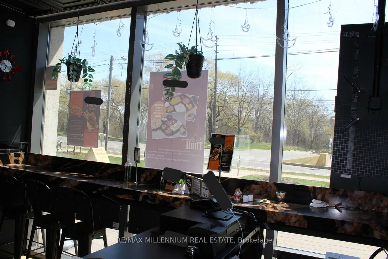 2240, Lakeshore, Mimico, Toronto