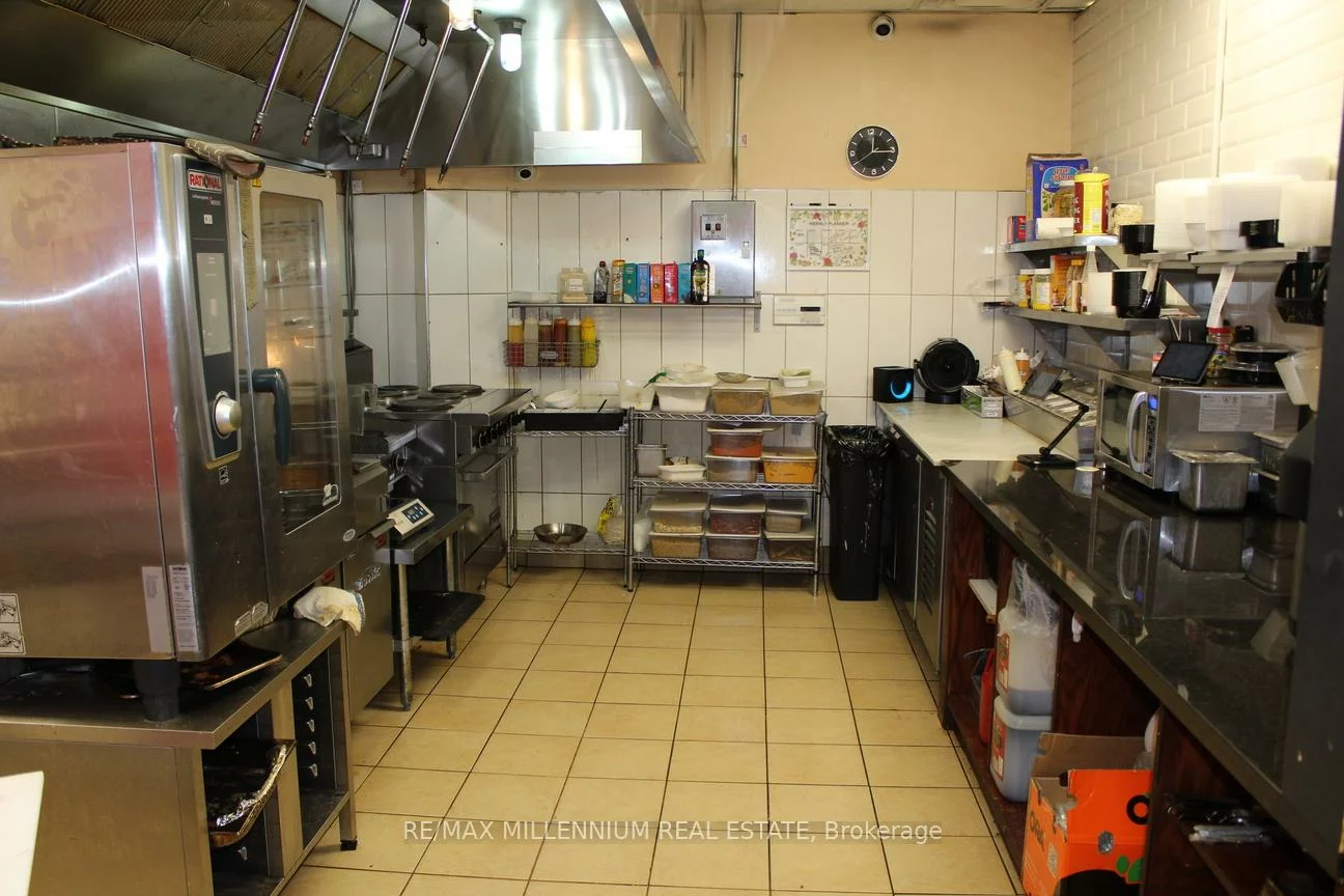 2240, Lakeshore, Mimico, Toronto