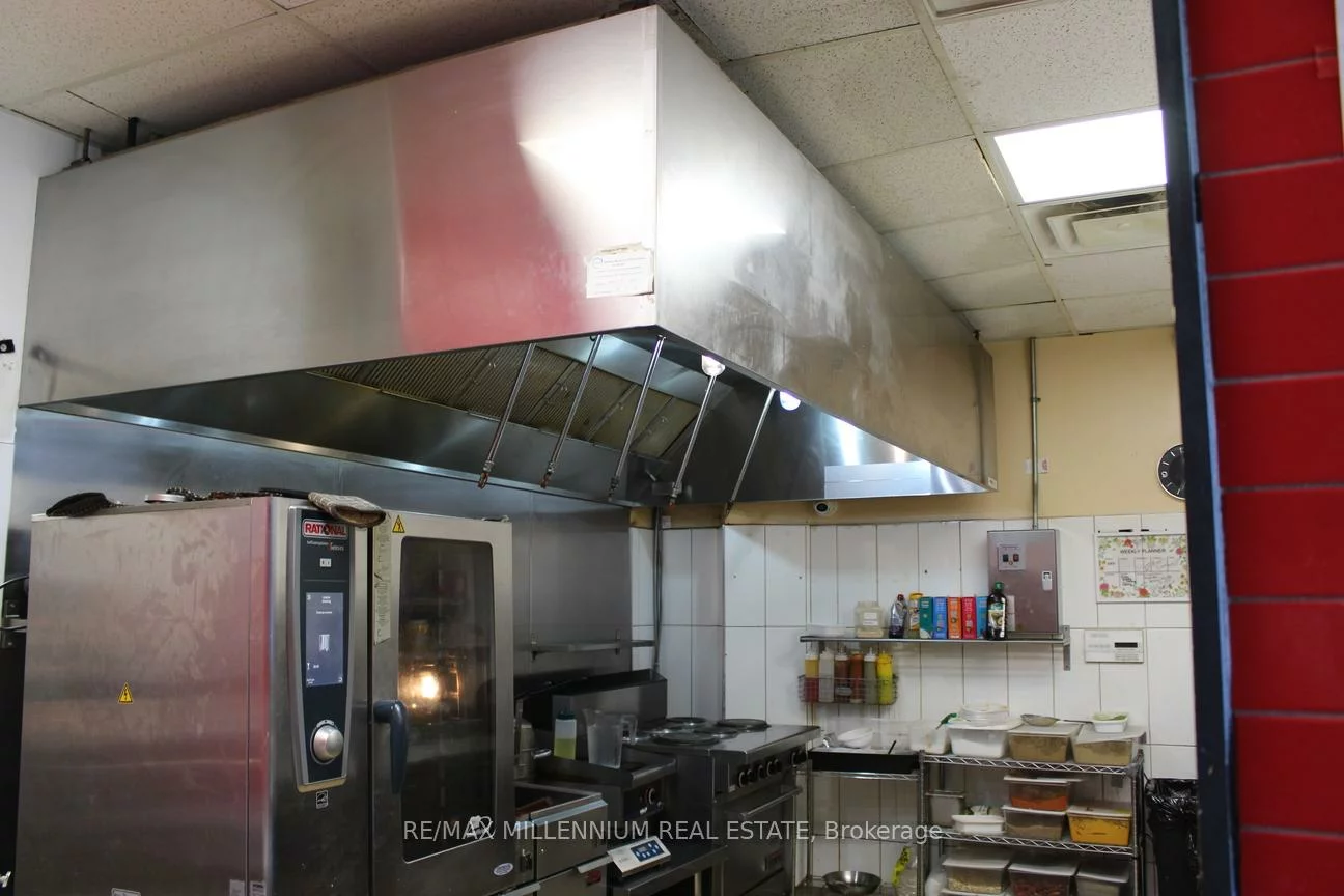 2240, Lakeshore, Mimico, Toronto