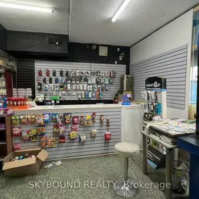 2111, Jane, Downsview-Roding-CFB, Toronto