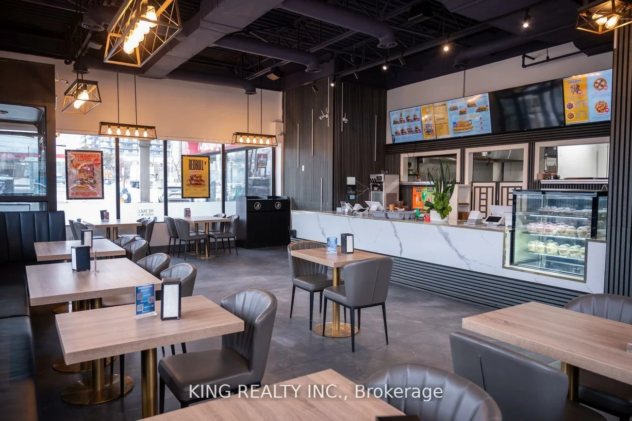 2712, KEELE, Downsview-Roding-CFB, Toronto