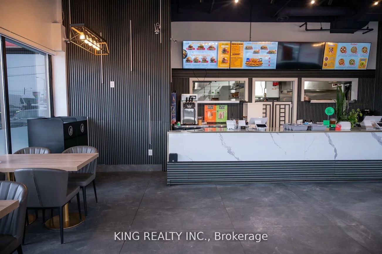 2712, KEELE, Downsview-Roding-CFB, Toronto