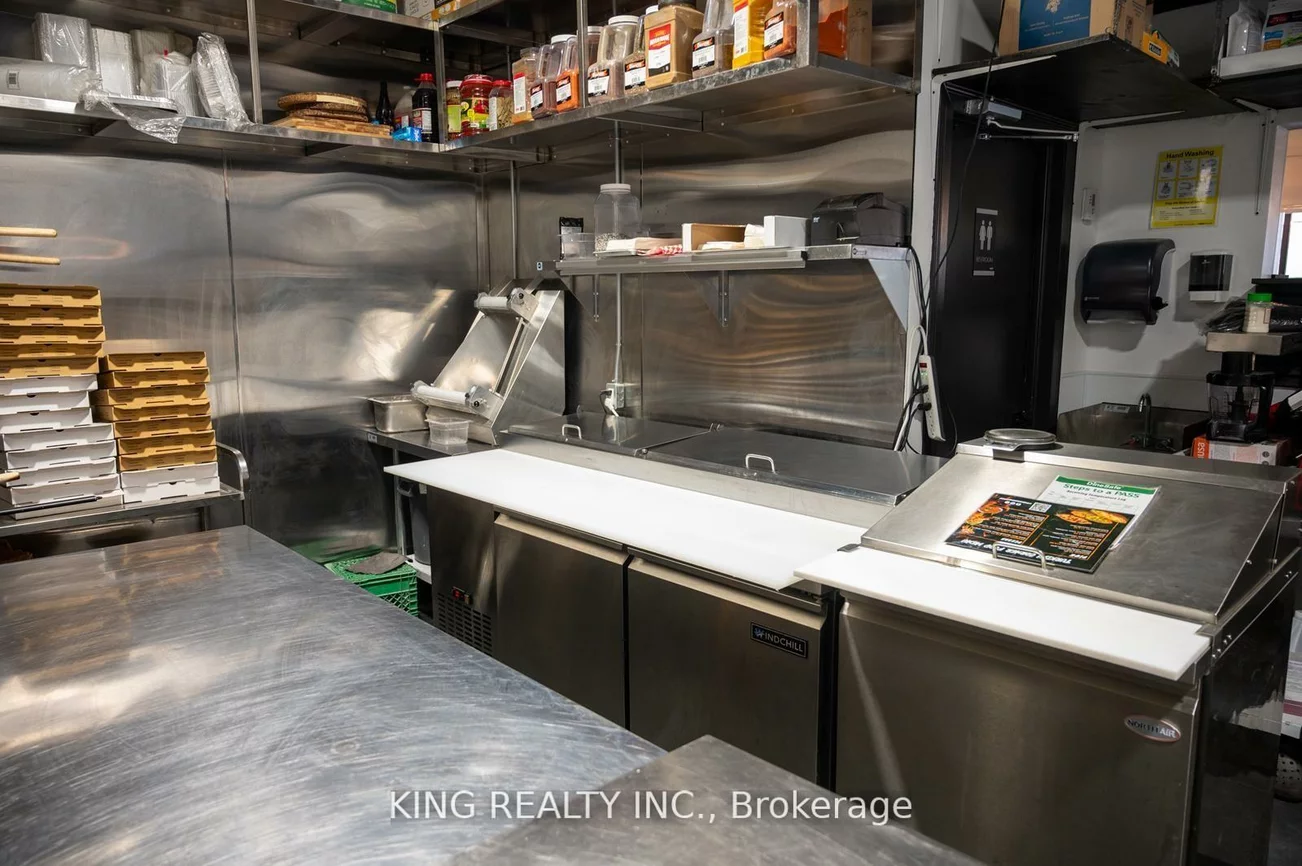 2712, KEELE, Downsview-Roding-CFB, Toronto