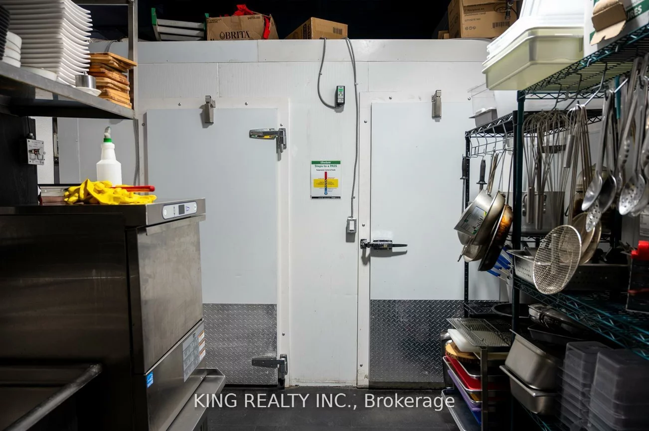 2712, KEELE, Downsview-Roding-CFB, Toronto